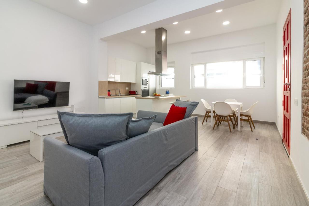 Homeforguest Moderno Apartamento En Santa Cruz Ngoại thất bức ảnh